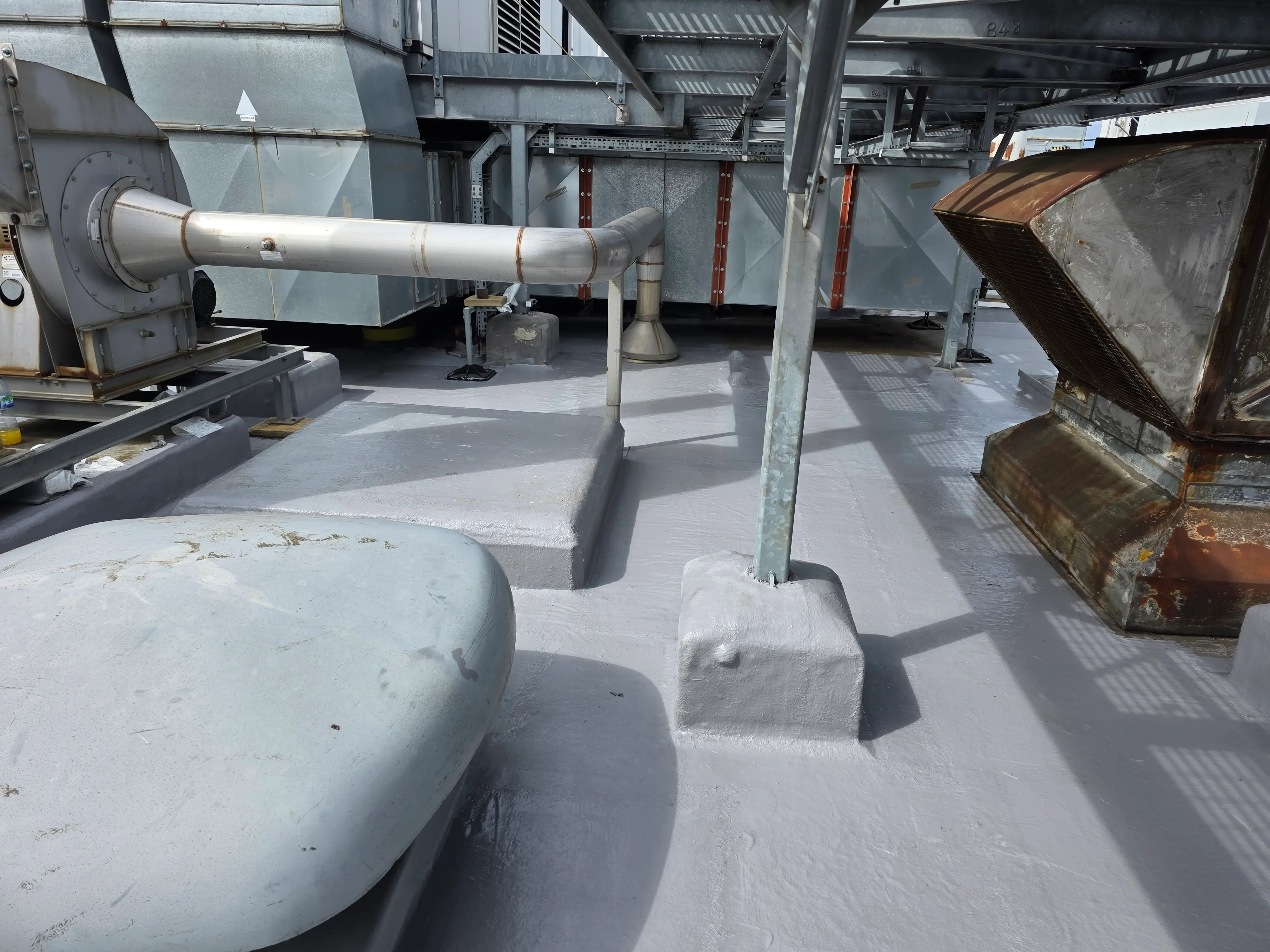Perkins Engines Plant Roof Refurbishment, photo 1